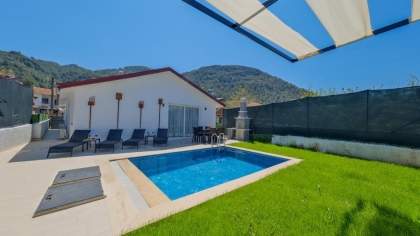 Villa Blue Sage (1948)