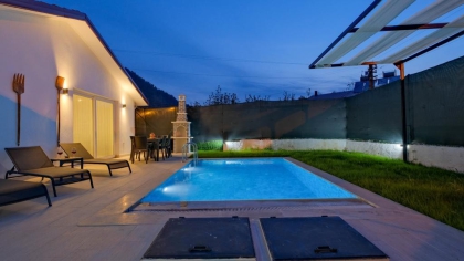 Villa Blue Sage (1948)