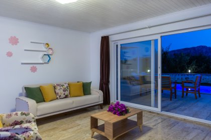Villa Pelin Nature | Kalkan'da 4 Kişilik, Doğa Manzaralı ve Tatil Villası (1063)