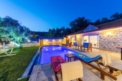 Villa Pelin Nature | Kalkan'da 4 Kişilik, Doğa Manzaralı ve Tatil Villası (1063)