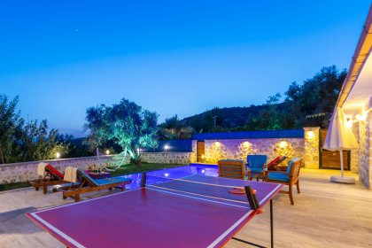 Villa Pelin Nature | Kalkan'da 4 Kişilik, Doğa Manzaralı ve Tatil Villası (1063)