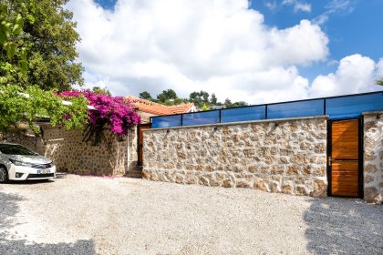 Villa Pelin Nature | Kalkan'da 4 Kişilik, Doğa Manzaralı ve Tatil Villası (1063)