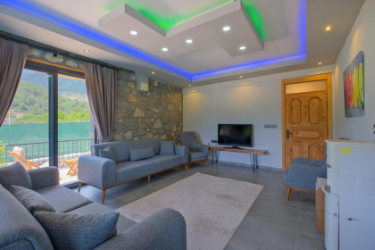 Villa Snowflake (2155)